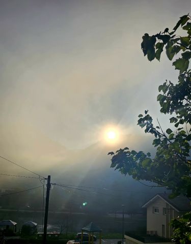 Megleno,sončno jutro Zasavje