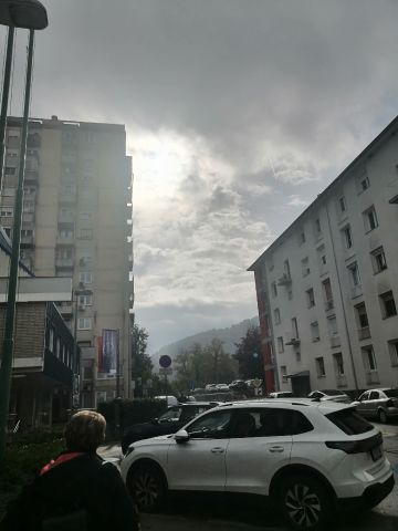 oblačno v Hrastniku
