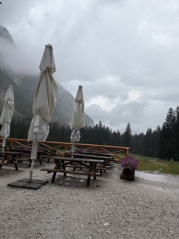 Nevihta nad Planico